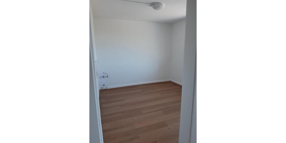 Gewerbeobjekt Essen Stadtbezirk III - 350&euro; | Angebot:26480277