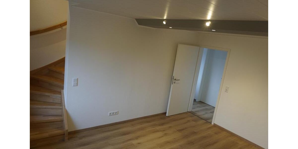 Reihenhaus Hattingen Blankenstein - 4 Zimmer, 110 m&sup2;, 1.500&euro; | Angebot:25967732