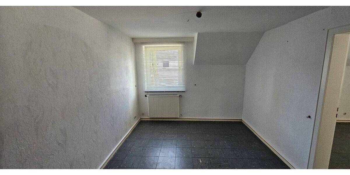 Doppelhaushälfte Essen Altenessen-Süd - 6 Zimmer, 132 m&sup2;, 335.000&euro; | Angebot:26585836