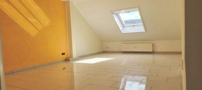 Etagenwohnung Wuppertal Barmen - 2 Zimmer, 60 m&sup2;, 480&euro; | Angebot:25802613