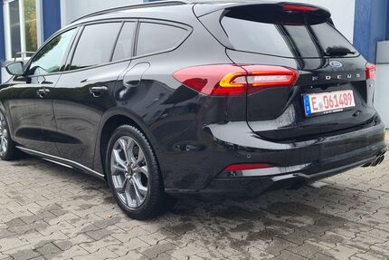 Ford Focus 21.400 km 19.700 &euro; Essen 45276