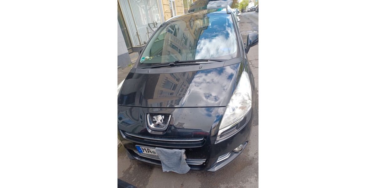 Peugeot 5008 300.000 km 2.800 &euro; Hagen 58135