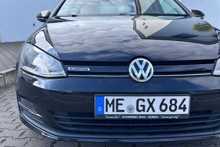 VW Golf 129.000 km 8.900 &euro; Velbert 42549