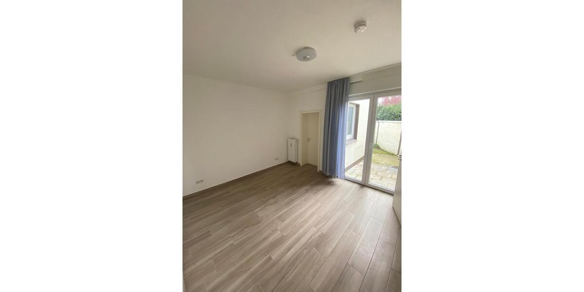 Erdgeschoßwohnung Solingen Ohligs - 2 Zimmer, 38 m&sup2;, 470&euro; | Angebot:26539746