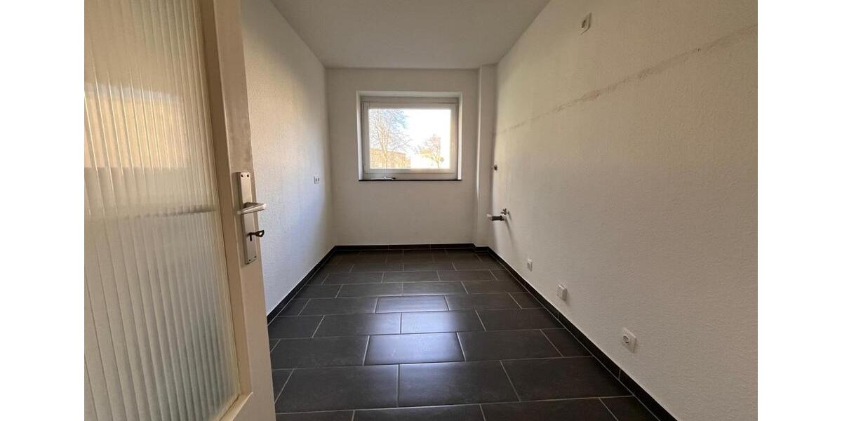 Etagenwohnung Wuppertal Gemarkung Vohwinkel - 2 Zimmer, 57 m&sup2;, 493&euro; | Angebot:26480752