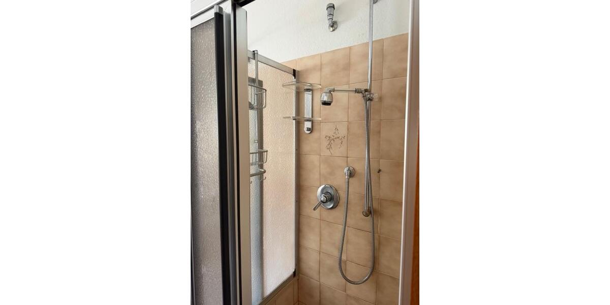 Etagenwohnung Odenthal - 2.5 Zimmer, 69 m&sup2;, 890&euro; | Angebot:26479447