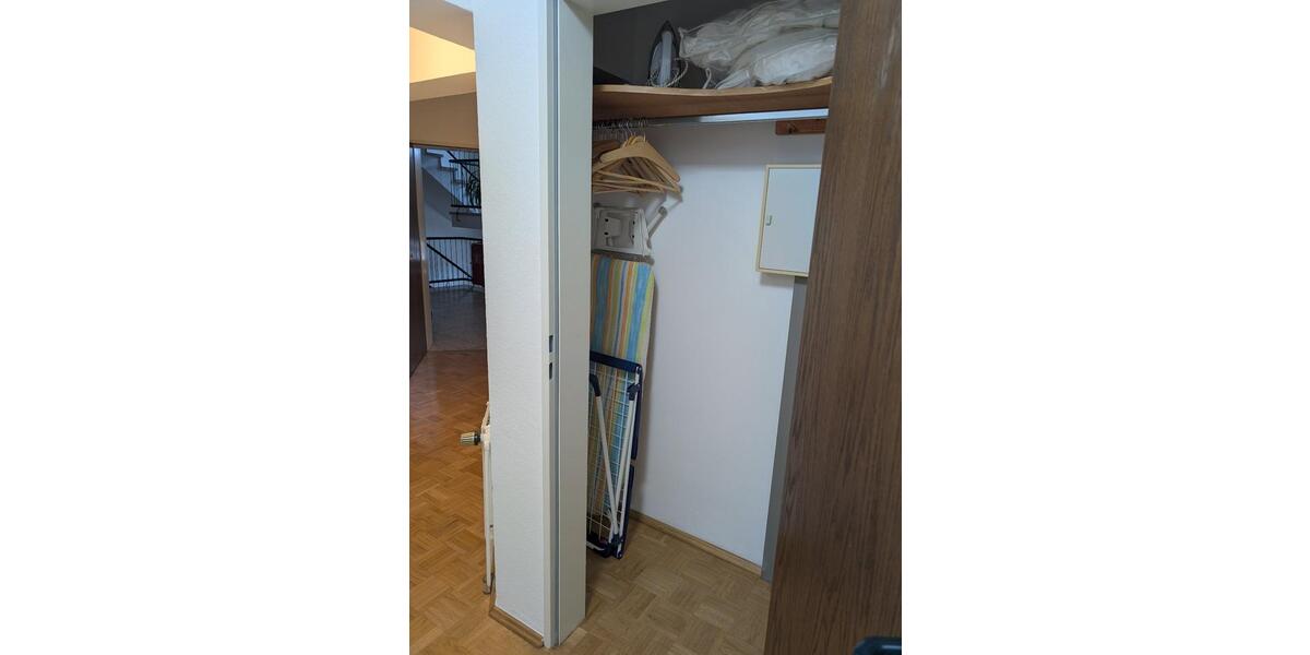 Etagenwohnung Essen Stadtbezirk II - 2 Zimmer, 65 m&sup2;, 649&euro; | Angebot:26531507