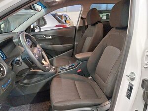 Hyundai Kona Prime 2WD H-UP Kam Navi SHZ LHZ ACC 27.595 km 21.980 &euro; HAAN 42781