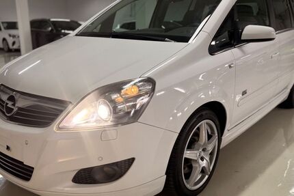 Opel Zafira 181.598 km 3.999 &euro; Düsseldorf 40233