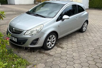 Opel Corsa 165.000 km 2.800 &euro; Wuppertal 42109