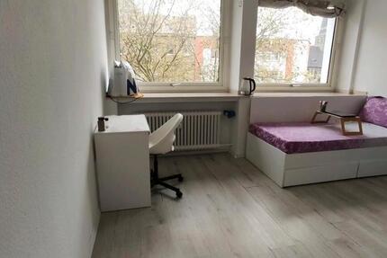 Wohnung Mülheim an der Ruhr - 1 Zimmer, 22 m&sup2;, 599&euro; | Angebot:26483900