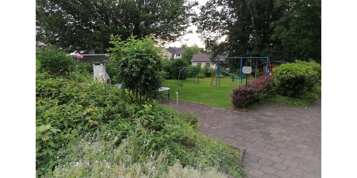 Dachgeschoßwohnung Wermelskirchen - 2 Zimmer, 76 m&sup2;, 800&euro; | Angebot:26512679