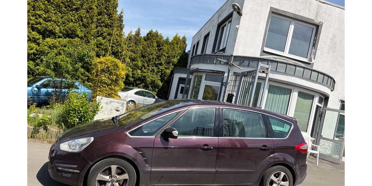 Ford S-Max 185.000 km 2.999 &euro; Essen 45326