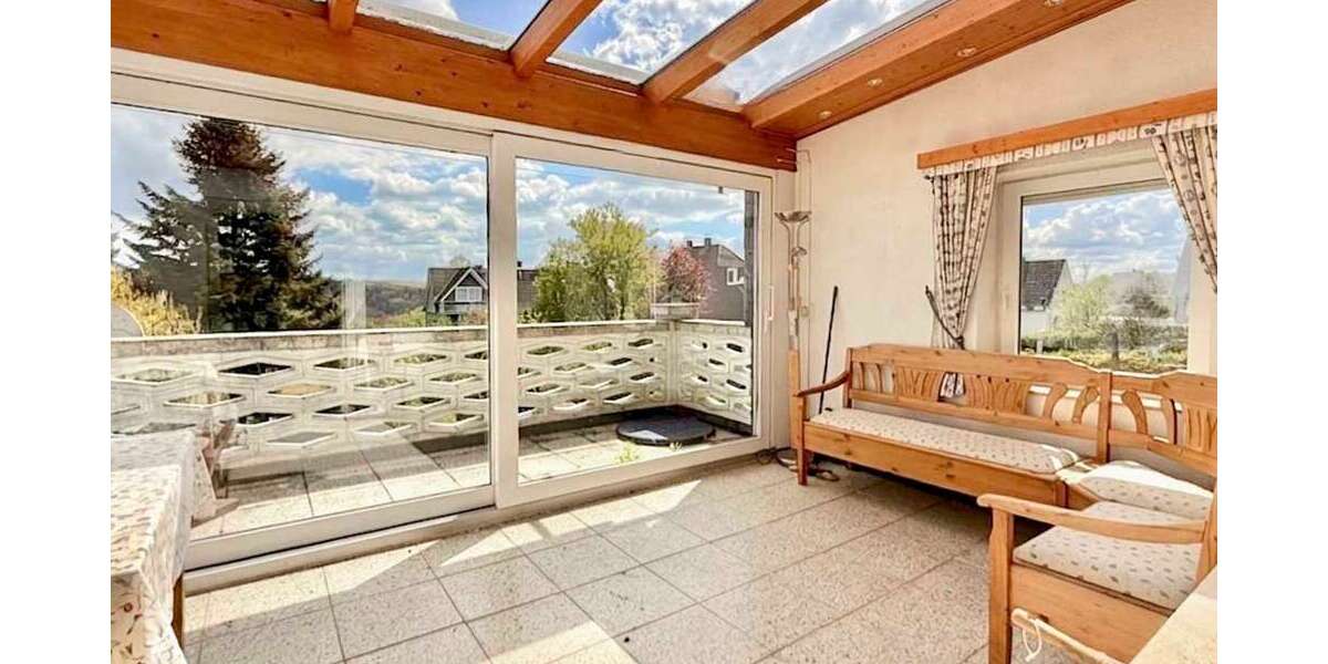 Einfamilienhaus Wermelskirchen - 6 Zimmer, 235 m&sup2;, 590.000&euro; | Angebot:27008436