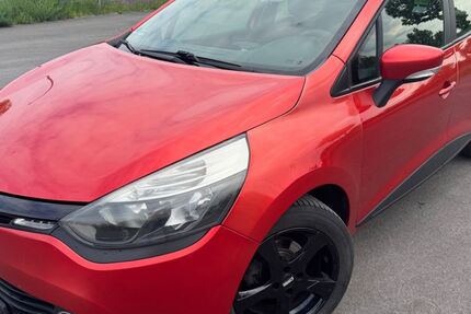 Renault Clio 157.000 km 4.400 &euro; Essen 45133