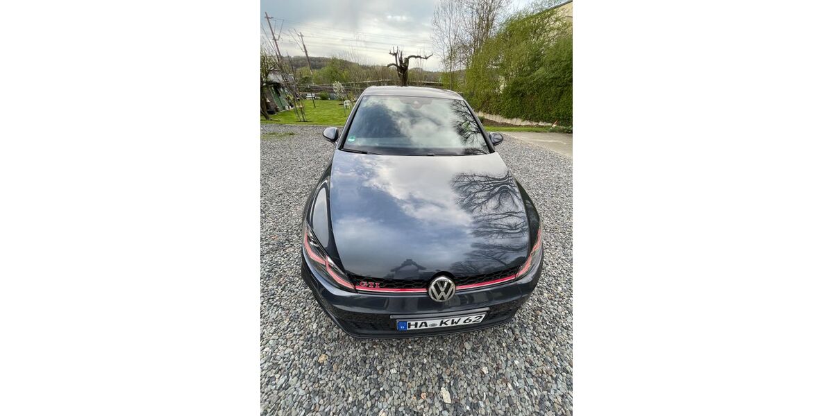 VW Golf 65.000 km 22.990 &euro; Hagen 58135