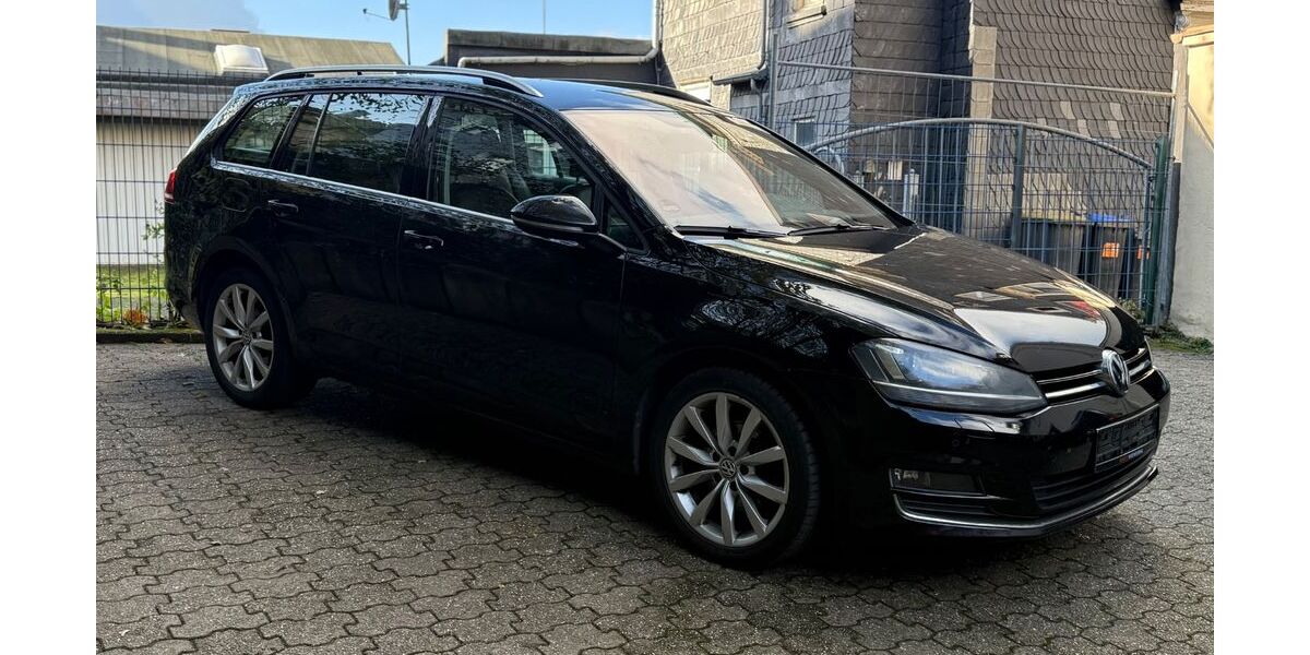 VW Golf 288.000 km 6.700 &euro; Remscheid 42855
