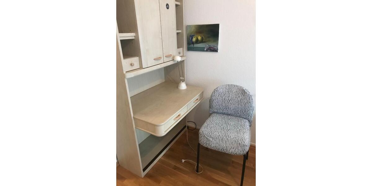 Etagenwohnung Bochum - 3 Zimmer, 81 m&sup2;, 930&euro; | Angebot:25871341