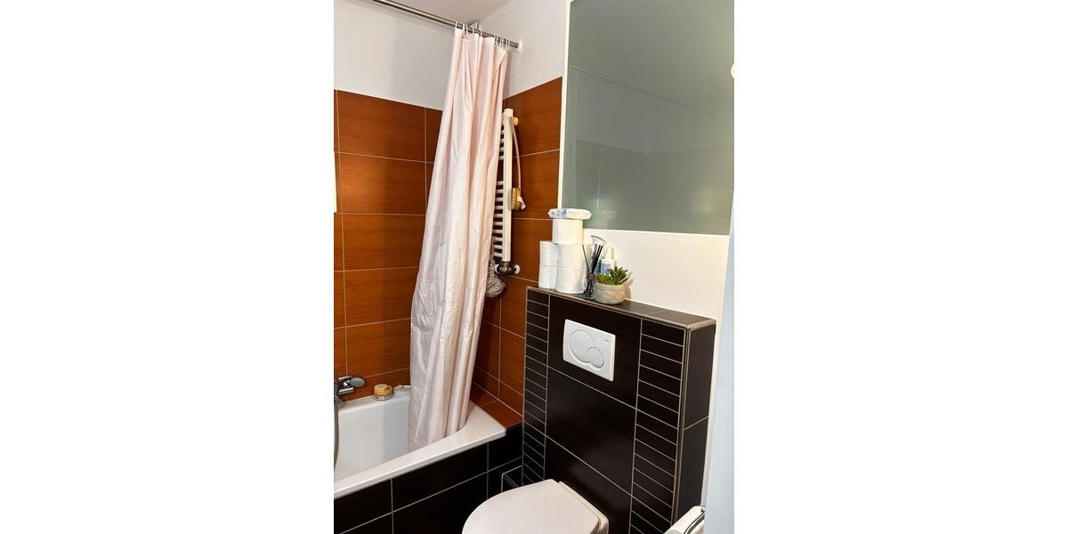 Etagenwohnung Essen Huttrop - 2 Zimmer, 42 m&sup2;, 550&euro; | Angebot:25933020