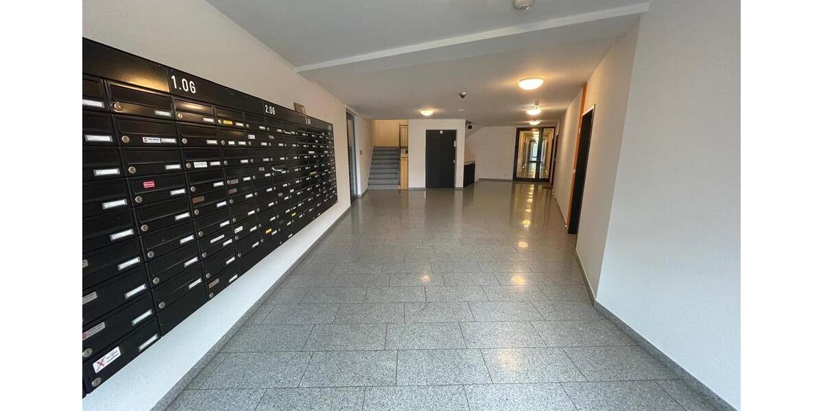 Etagenwohnung Düsseldorf Düsseltal - 1 Zimmer, 30 m&sup2;, 462&euro; | Angebot:25806826