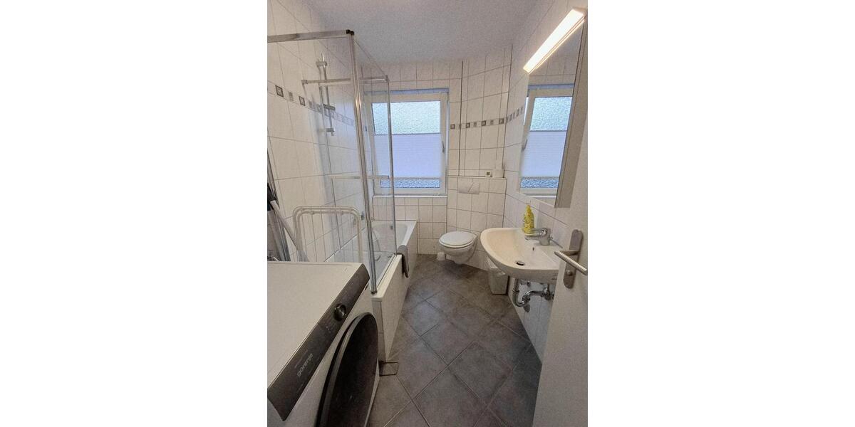 Etagenwohnung Halver - 2 Zimmer, 48 m&sup2;, 1.400&euro; | Angebot:25417284