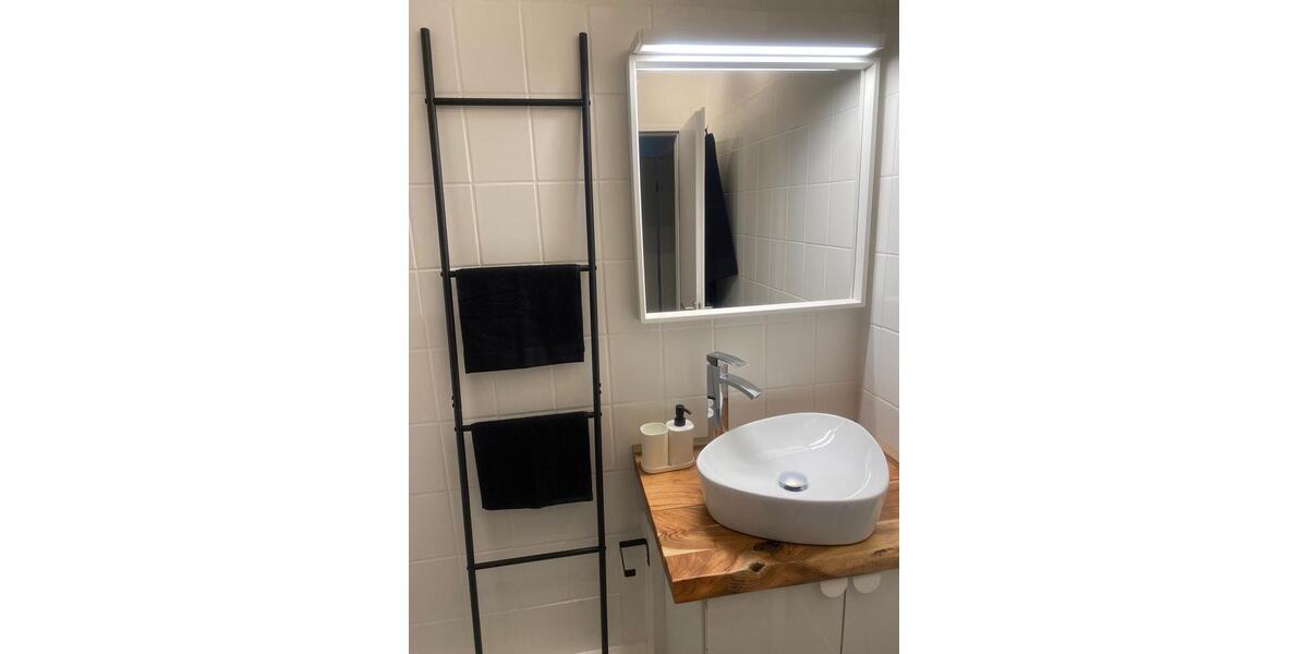 Etagenwohnung Düsseldorf Stadtbezirk 8 - 1 Zimmer, 27 m&sup2;, 790&euro; | Angebot:10229892