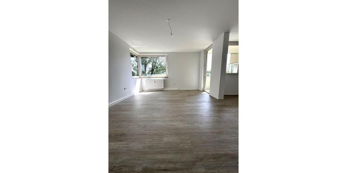 Etagenwohnung Wuppertal Gemarkung Langerfeld - 4 Zimmer, 97 m&sup2;, 825&euro; | Angebot:25974824