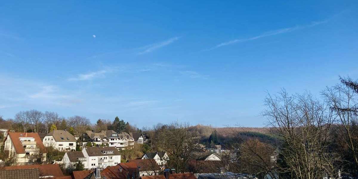 Etagenwohnung Wipperfürth - 3 Zimmer, 101 m&sup2;, 1.200&euro; | Angebot:26948530
