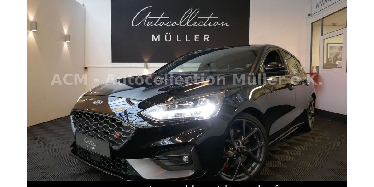 Ford Focus 48.990 km 25.597 &euro; Remscheid 42897