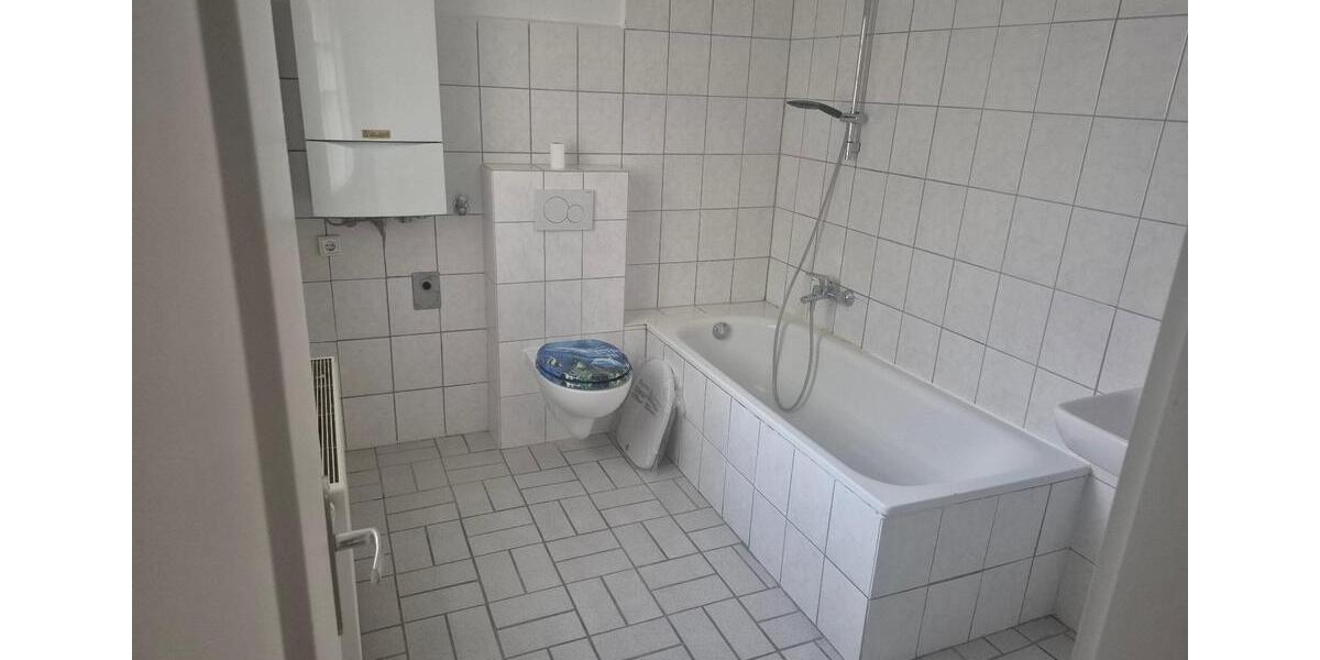 Erdgeschoßwohnung Hattingen - 4 Zimmer, 72 m&sup2;, 410&euro; | Angebot:26468269