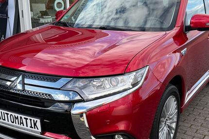 Mitsubishi Outlander 60.700 km 21.666 &euro; Radevormwald 42477