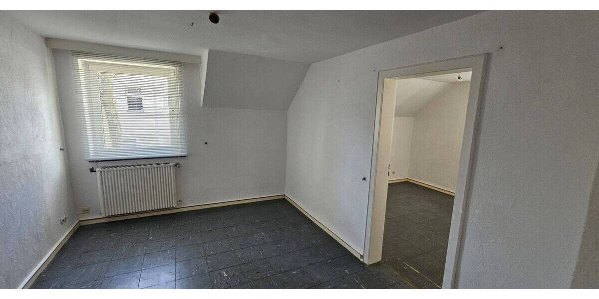 Doppelhaushälfte Essen Altenessen-Süd - 6 Zimmer, 132 m&sup2;, 335.000&euro; | Angebot:26585836