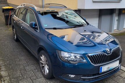 Skoda Superb 131.015 km 10.490 &euro; Wermelskirchen 42929