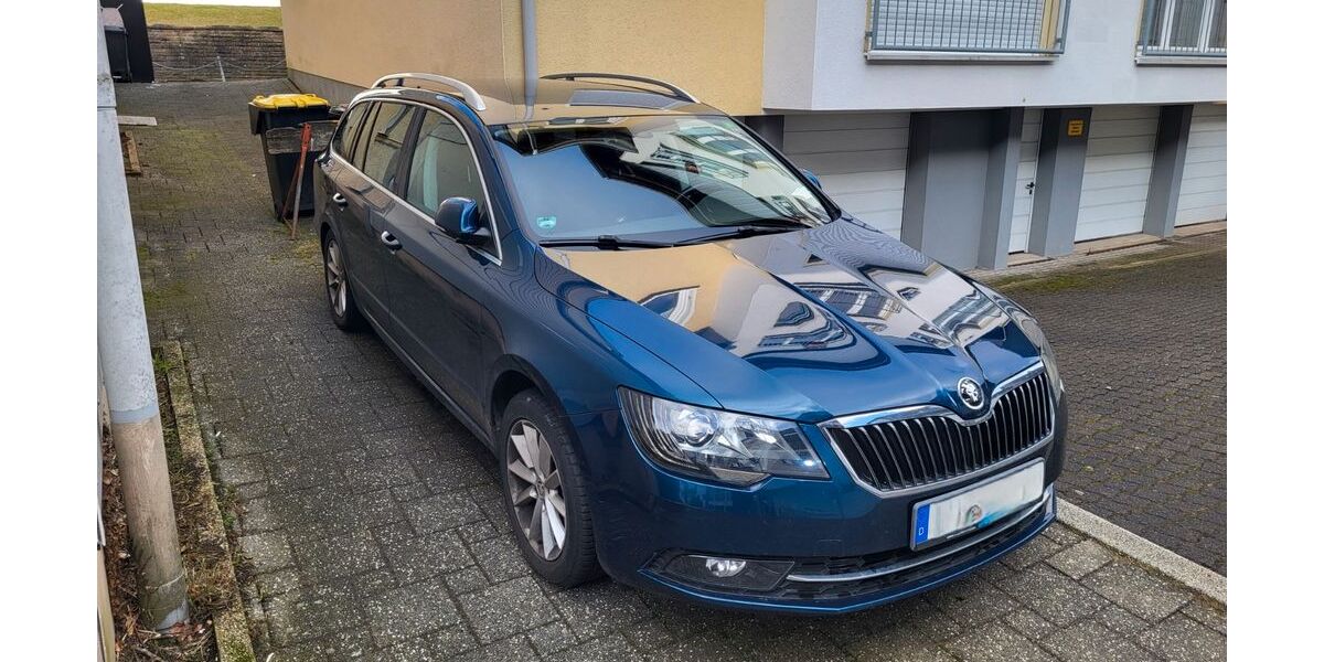 Skoda Superb 131.015 km 10.490 &euro; Wermelskirchen 42929