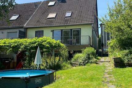 Haus Solingen Mitte - 9 Zimmer, 180 m&sup2;, 350.000&euro; | Angebot:27084136
