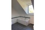 Dachgeschoßwohnung Essen Stadtbezirk VI - 3.5 Zimmer, 85 m&sup2;, 650&euro; | Angebot:26491237