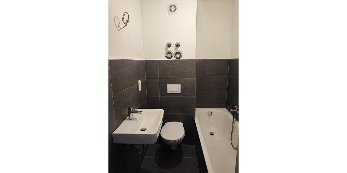 Etagenwohnung Hagen Hagen-Mitte - 4.5 Zimmer, 105 m&sup2;, 850&euro; | Angebot:25871350