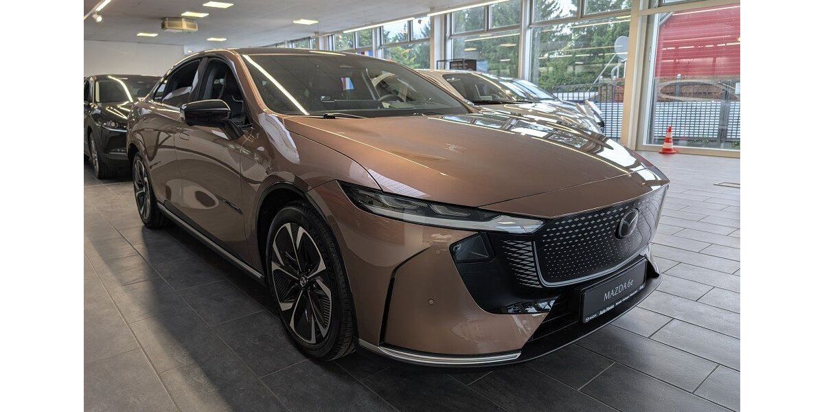 Mazda 6e 2.452 km 35.990 &euro; Solingen 42655