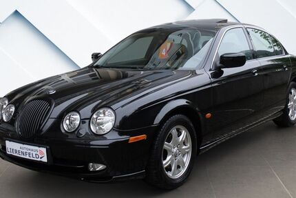 Jaguar S-Type 85.487 km 11.990 &euro; Düsseldorf 40231