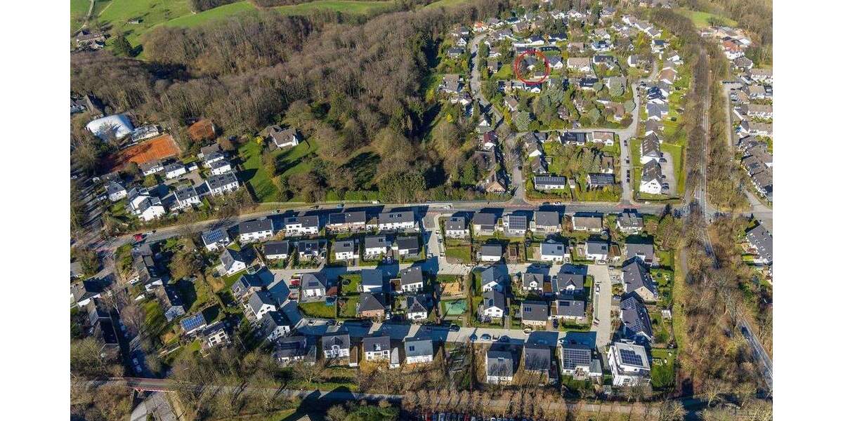 Einfamilienhaus Heiligenhaus Mitte - 6 Zimmer, 354 m&sup2;, 725.000&euro; | Angebot:25934083