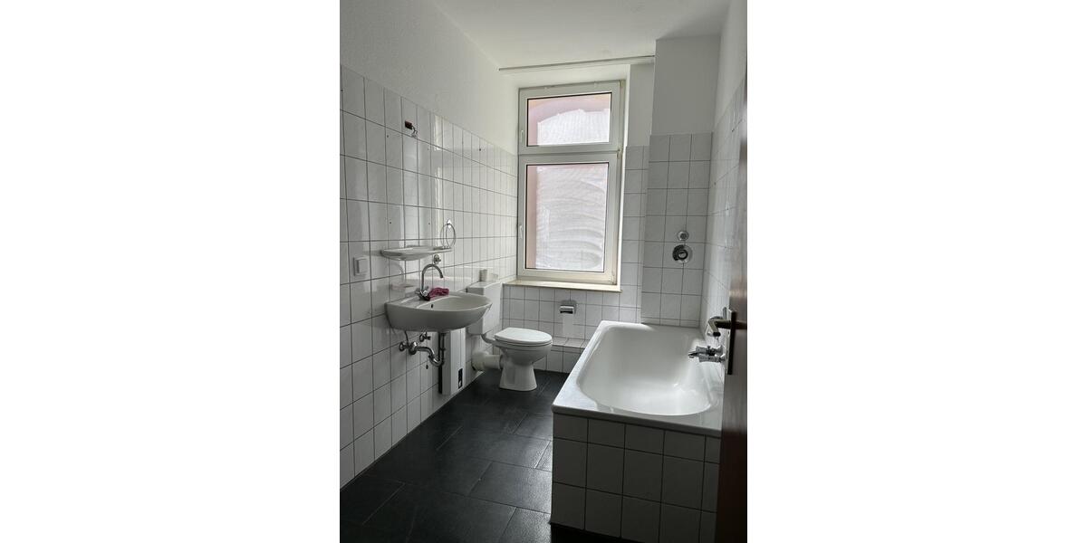 Erdgeschoßwohnung Gelsenkirchen Gelsenkirchen-Mitte - 3.5 Zimmer, 82 m&sup2;, 542&euro; | Angebot:25175702