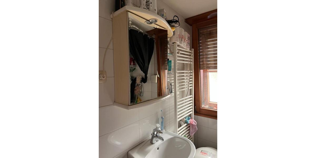 Etagenwohnung Essen Stadtkern - 1 Zimmer, 35 m&sup2;, 435&euro; | Angebot:26563172