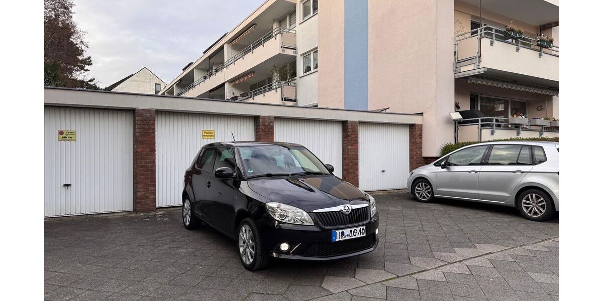 Skoda Fabia 147.425 km 7.200 &euro; Düsseldorf 40231