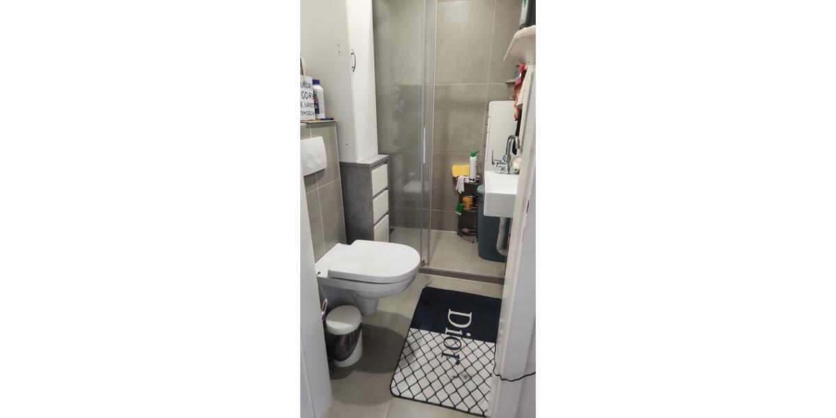 Etagenwohnung Solingen - 2 Zimmer, 45 m&sup2;, 480&euro; | Angebot:26030031