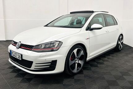 VW Golf 155.000 km 17.499 &euro; Remscheid 42859