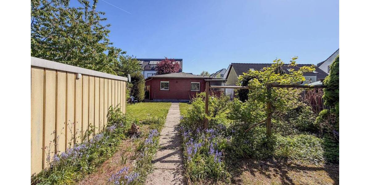 Bungalow Düsseldorf Gerresheim - 3 Zimmer, 52 m&sup2;, 289.000&euro; | Angebot:26595199