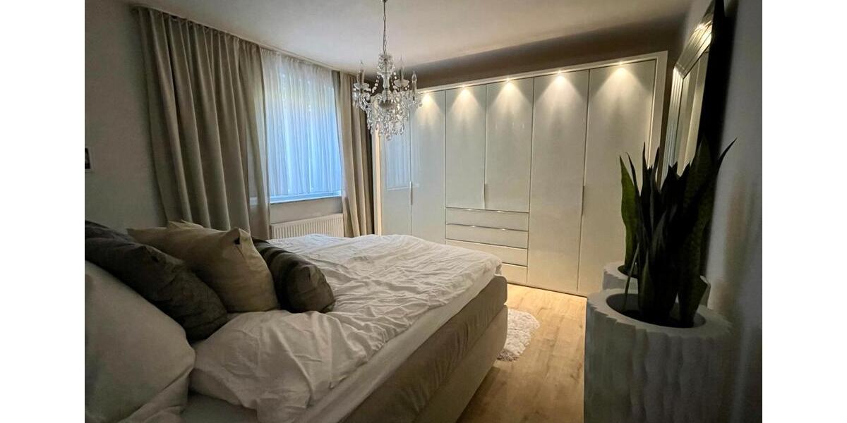 Mehrfamilienhaus, Wohnhaus Wuppertal Dornap - 8 Zimmer, 259 m&sup2;, 580.000&euro; | Angebot:26547406
