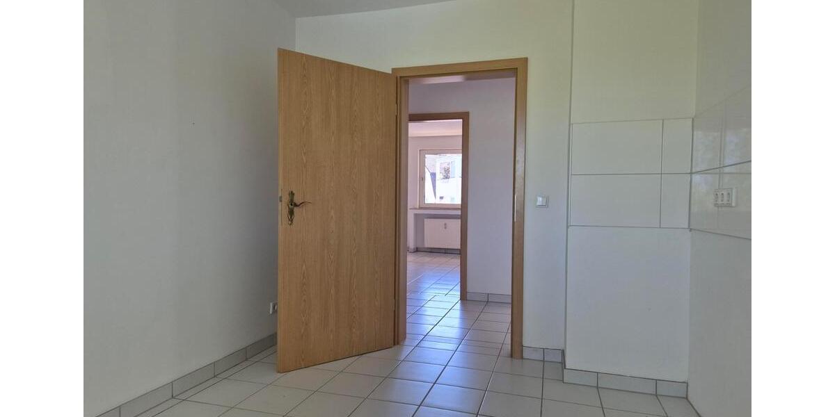 Dachgeschoßwohnung Bochum Günnigfeld - 3 Zimmer, 68 m&sup2;, 480&euro; | Angebot:26444038